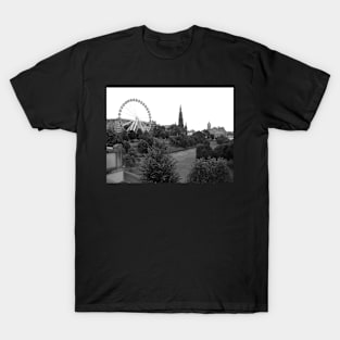 Edinburgh Wheel - Black & White T-Shirt